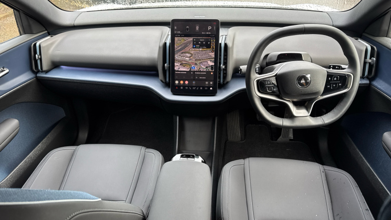 Volvo EX30 200kW SM Extended Range Plus 69kWh 5dr Auto Electric Estate